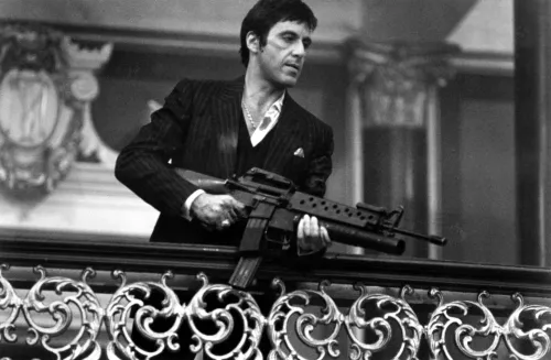 Al Pacino Scarface mit Maschinengewehr 120x180cm